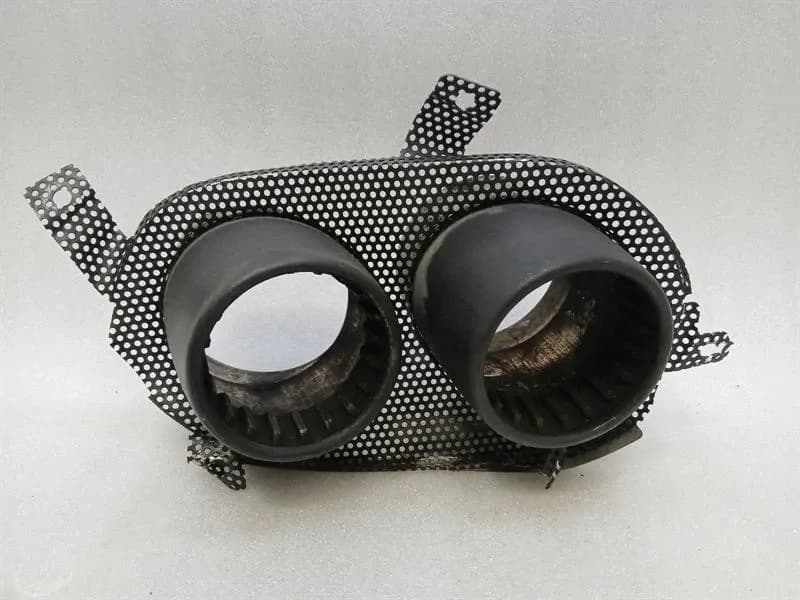 FERRARI Ferrari California T F149 14-17 Exhaust Tip 88240000 RH Tailpipe Exhaust Silencer