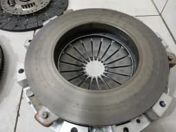ASTON MARTIN Aston Martin Vanquish S 04-07 V12 Flywheel Clutch Basket 1R12-11-10474 Clutch — thumbnail 3
