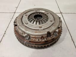 PORSCHE Porsche Spyder GT4 Cayman 718 Flywheel + Clutch Basket 982141025B Clutch — thumbnail 1