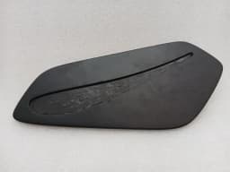 PORSCHE Porsche Cayman 718 GT4RS rear spoiler 9GT827868A RH rear spoiler side fin plate — thumbnail 6