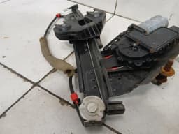 ASTON MARTIN Aston Martin DB9 Volante Right Rear Winder 4G43-F27000-AH Window Regulator Right — thumbnail 6