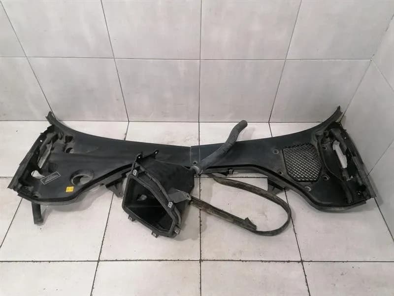Ferrari California T F149 14-17 engine cover 86466200 RHD SET engine cover