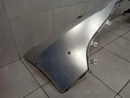 ASTON MARTIN Aston Martin Vantage AM6 Front Bumper KY63-17D957-AC DEFECTS Front Bumper — thumbnail 2