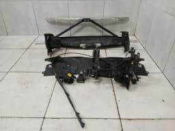 BMW BMW 5 Series F90 G30 M5 Front End Parts Set 516473855 Lock Carrier Front Mask — thumbnail 1