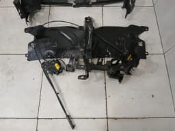 BMW BMW 5 Series F90 G30 M5 Front End Parts Set 516473855 Lock Carrier Front Mask — thumbnail 5