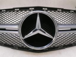 MERCEDES-BENZ Mercedes SL R231 Front Grille A2318880560 Radiator Grille Faulty AMG A2318850623 — thumbnail 2