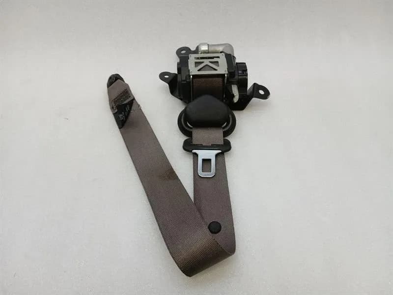 Aston Martin Vanquish S 04-07 V12 Front Seatbelt CD33-611B70-BCW Seat Belt