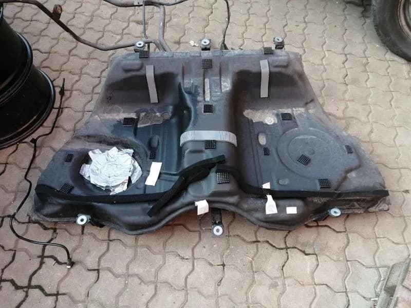MERCEDES-BENZ Mercedes CL W217 Fuel Tank A2174702501 Fuel Tank