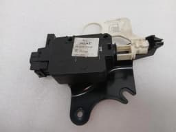 ASTON MARTIN Aston Martin DB9 Volante fuel filler cap 4G43-9030-AF fuel cap tank flap — thumbnail 5