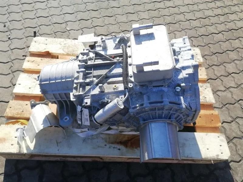 CHEVROLET 9000KM CHEVROLET CORVETTE C8 GEARBOX 24045264 1AEP GEARBOX TRANSMISSION Z51