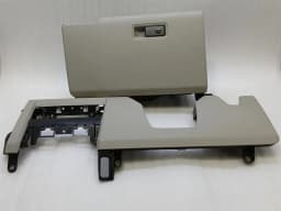 PORSCHE Porsche 911 992 glovebox set 992857095AP OL8 chalk RHD right hand drive leather — thumbnail 1