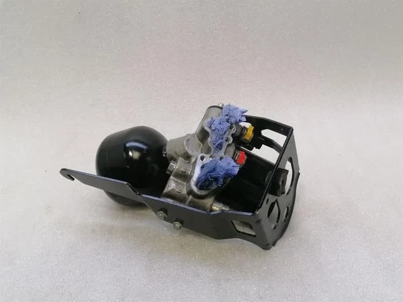 MERCEDES-BENZ Mercedes SL R231 Hydraulic Valve ABC Front Axle A2313200158 Hydraulic Valve AMG