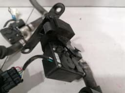 FERRARI Ferrari 458 F142 Spider Heater Valve Circulation Pump 67444900 Heater Valve — thumbnail 7