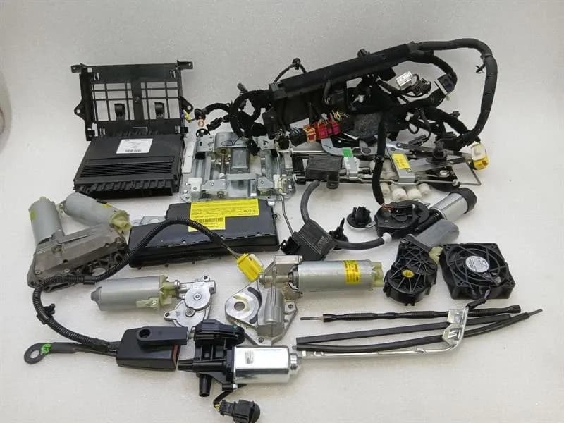 BENTLEY CONTINENTAL FLYING TRACK 3D0881879D Right Seat Engine and Module Set