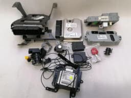 FERRARI Ferrari California T F149 14-17 engine ECU set 337737 engine control unit set — thumbnail 2