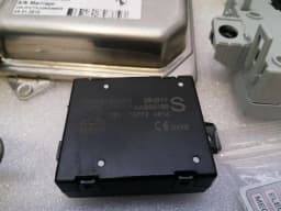FERRARI Ferrari California T F149 14-17 engine ECU set 337737 engine control unit set — thumbnail 5