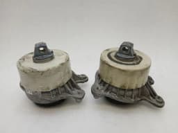 MERCEDES-BENZ Mercedes C Class W205 Engine Mount A2052404500 SET Engine Mount AMG — thumbnail 2