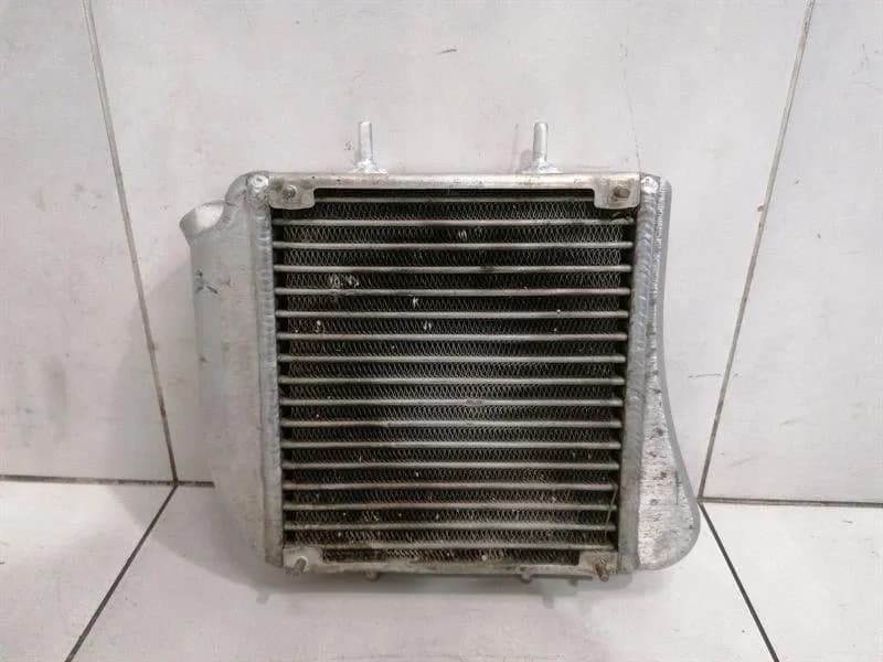Mercedes C W204 Oil Cooler (In Wheel Arch Right) A2095000600 Oil Cooler