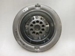 PORSCHE 500km 2026 3.6 Porsche 911 992 GTS Hybrid Flywheel 992105264L Flywheel PDK — thumbnail 1