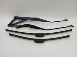 ASTON MARTIN Aston Martin DB9 Volante Front Wiper Engine CD43-17504-DA RHD UK JPN AU — thumbnail 8