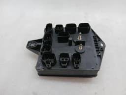 ASTON MARTIN Aston Martin Vanquish AM310 Fuse Box BG33-14A173-AB Fuse Box — thumbnail 2