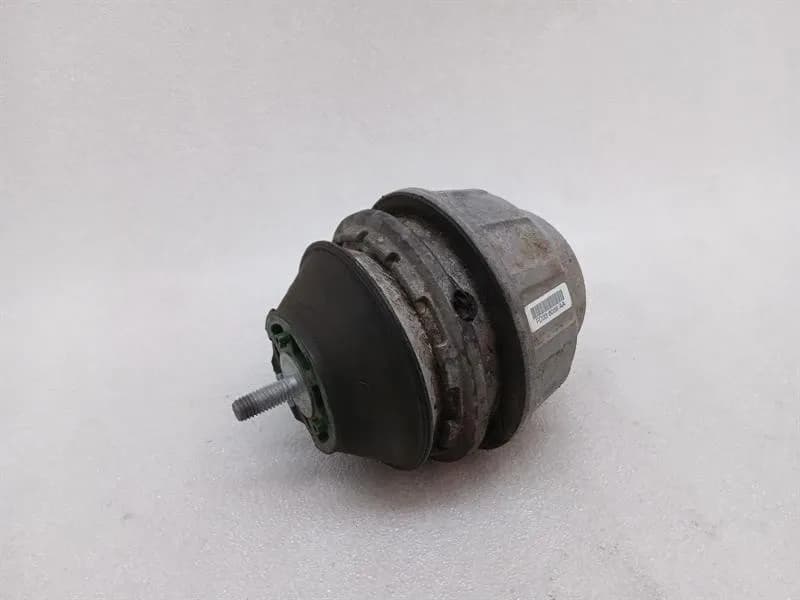 ASTON MARTIN Aston Martin Vanquish AM310 Gearbox Mount FD33-6068-AA Gearbox Mount