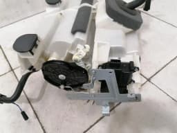 ASTON MARTIN Aston Martin Vanquish AM310 Heater Blower 4G43-19F613-AA LHD SET Heater Blower — thumbnail 8