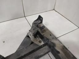 AUDI Audi R8 Type 42 5.2 V10 Coupe Holder Bracket 420814283A Holder Carrier — thumbnail 6