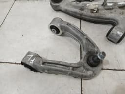 ASTON MARTIN Aston Martin Vanquish AM310 Left Front Hub AY93-3K185-AB Front Wheel Bearing Housing — thumbnail 5