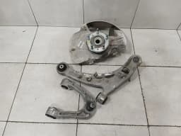 ASTON MARTIN Aston Martin Vanquish AM310 Left Front Hub AY93-3K185-AB Front Wheel Bearing Housing — thumbnail 1