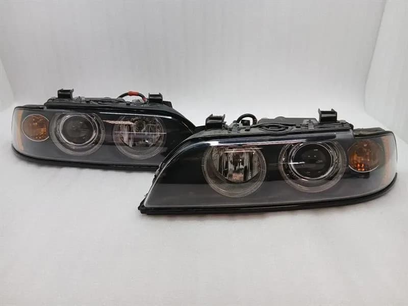 BMW BMW 5 Series E39 LCI Headlight Set 63126900197 Headlamp Set