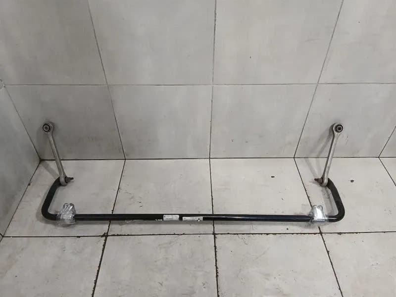AUDI Audi R8 Type 42 5.2 V10 Coupe Anti Roll Bar Rear 420511409C Rear Stabiliser Bar
