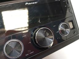 PORSCHE Porsche 911 996 Amplifier Alpine KTA-450 Amplifier Car Stereo Pioneer FH-S720BT — thumbnail 5