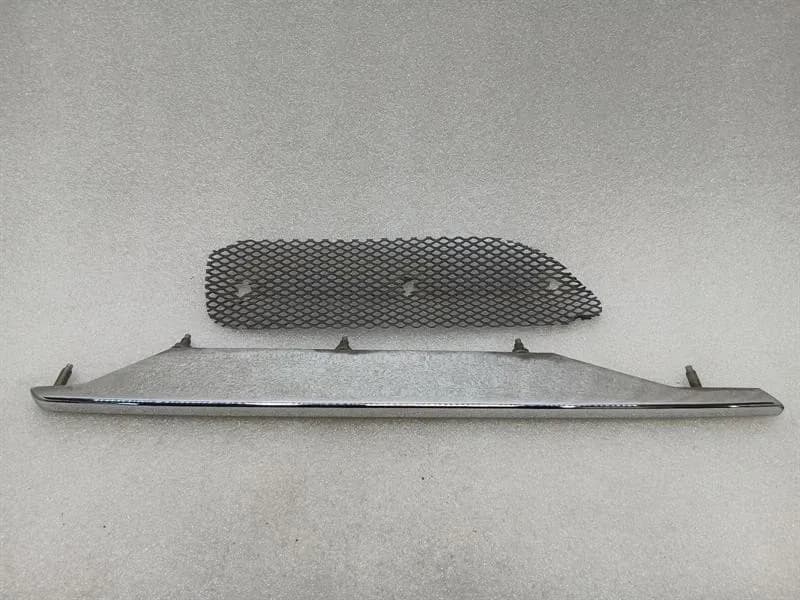ASTON MARTIN ASTON MARTIN DB9 COUPE Body Moulding 4G43-280862-A RH Strip WING RIGHT