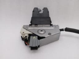 ASTON MARTIN Aston Martin DB9 Volante Boot Lock 6G3331253052AA Tailgate Lock — thumbnail 2