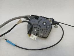 ROLLS ROYCE Rolls Royce Ghost Series 1 09-14 Boot Lock Tailgate Lock 966929 923201 — thumbnail 2