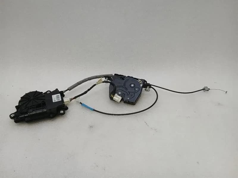 ROLLS ROYCE Rolls Royce Ghost Series 1 09-14 Boot Lock Tailgate Lock 966929 923201
