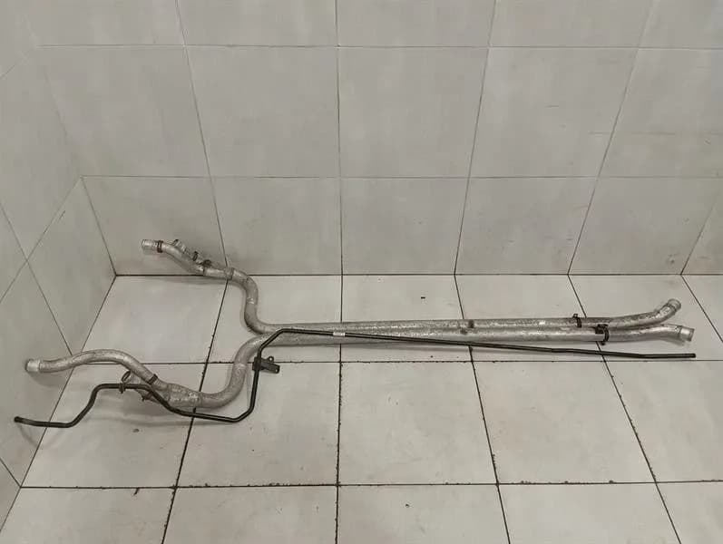 PORSCHE Porsche 911 996 Cooling Pipe 99610675203 Cooling Water Pipe 99610675104