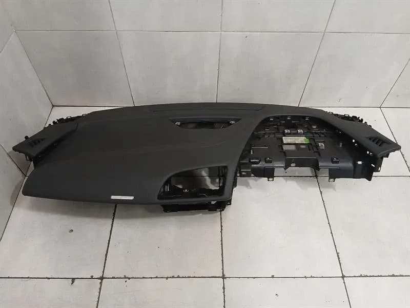 AUDI AUDI R8 4S PERFORMANCE RHD DASHBOARD 4S2857001E RIGHT HAND DRIVE