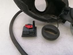 MERCEDES-BENZ Mercedes CL W217 fuel filler cap A2176300067 fuel cap tank flap A2176309900 — thumbnail 3
