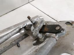 ASTON MARTIN Aston Martin Vantage V8 Front Wiper Linkage 4G43-17527-FA RHD Wiper Motor — thumbnail 6