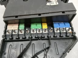 PORSCHE Porsche 911 991 Fuse Box 99161030103 Fuse Box — thumbnail 8