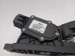 ASTON MARTIN Aston Martin DB9 Volante Throttle Pedal (Electrical) 8D33-9F836-AB Throttle Pedal — thumbnail 6