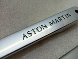 ASTON MARTIN Aston Martin Vanquish S 04-07 V12 Fairing 1R12830832AD Cover Handle Handles — thumbnail 7