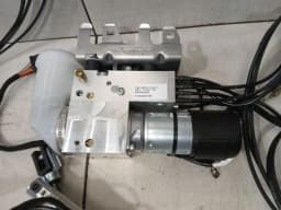 PORSCHE Porsche 911 992 Targa Hydraulic Pump 992871614C Hydraulic Pump 992898034B — thumbnail 2