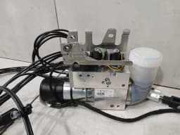 PORSCHE Porsche 911 992 Targa Hydraulic Pump 992871614C Hydraulic Pump 992898034B — thumbnail 5