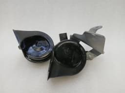 PORSCHE Porsche 911 992 Horn 992951211B Horn Fanfare Set Kit — thumbnail 10