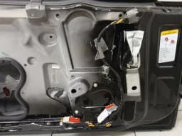 ASTON MARTIN Aston Martin DB9 Volante Left Front Door BG43-20123-AC Door Front Left — thumbnail 10