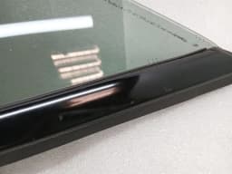 ASTON MARTIN Aston Martin Vanquish AM310 Front 1/4 Glass CD33-C262A37-BB Door Panel 1/4 Front — thumbnail 6