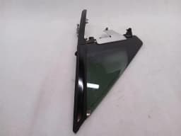 ASTON MARTIN Aston Martin Vanquish AM310 Front 1/4 Glass CD33-C262A37-BB Door Panel 1/4 Front — thumbnail 9